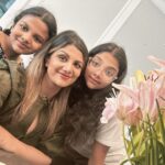 Rambha Instagram - My birthday pics with my lifelines ❤️❤️❤️😘😘😘trying to squeeze in one frame 🤩❤️#celebrity #celebration #family #reels #housewife #women #celebstyle #fans #media #press#selfie #pics #believeinyourself #yourself #selflove#beautiful #gorgeous#birthday #birthdaygirl #birthdaycake