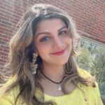 Rambha Instagram - ❤️ Ellarukum Yanoda Iniya Puthandu Naal Vazhthukaal 🤗🙏❤️#festival #celebrity #celebration #family #reels #housewife #women #celebstyle #fans #media #press