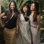 Ranjini Jose Instagram - 2 is company, 3 is a damn riot... At the soft launch of the fresh and breezy pull-up at Fort Cochin, @lovingearth.fortkochi #fortcochin #lovingearthyogacafe #stc #collegefriends #ranjinisandwich Loving Earth Yoga Cafe