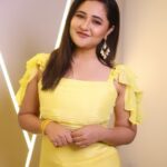 Rashami Desai Instagram – Asli Discounts ke liye Shubh Aarambh Sale on GlowRoad 🔥
Get 85% OFF, Deals @ ₹49, 1 Crore+ products & much more 🥳🥳
.
Download the GlowRoad app now for the most amazing offers ‼️
.
.
.
.
#shubhaarambhsale #shubhaarambhsaleglowroad #glowroad #glowroadsale #glowroadsekamao #glowroadbyamazon #earnonline #earnmoney #earnmoneyfromhome #resell #reseller #resellercommunity #resellingtips #reselling