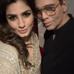 Raveena Tandon Instagram - In #MM with #MM ♥️! The #OG gang always … ! ♥️ the host with the most @manishmalhotra05 ♥️ दीपावली की शुभ रात्रियों का आरंभ! 🎉🙏🏻🪔🕉️🙏🏻 Glam by- @sshurakhan 📸- @kakali_das_photography
