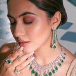 Reem Shaikh Instagram - Styled in the breathtaking emerald and diamond jewels for the royal bride in you. A treat for exquisite taste and allure. Dive into the world of luxury with our stunning emerald and diamond collection. Unveiling THE WEDDING AFFAIR by @Jawahriioffical Makeup @sachinmakeupartist1 Stylist @styledby_khushboorajoriya Photographer @thebhupeshkalal Production - @rayyroomfilms