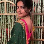 Riddhi Kumar Instagram - Was busy celebrating the week hence posting now- HAPPY DIWALI 🪔 🤗 . . . . . . . . . . #diwali #diwalivibes #diwalidecorations #diwalioutfit #diwalicelebration #marathimulgi #maharashtrianlook #maharashtriannath #marathi #saree #sareeindia