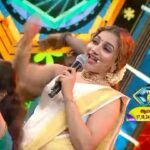 Rimi Tomy Instagram - ❤️❤️❤️paadaam nedaam with the legendary singer MG Sreekumar❤️‍🩹 @amritatv @mgsreekumar25
