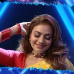 Rimi Tomy Instagram - മുക്കാലാ മുക്കാബില🕺🕺 #manoramaMAX #MazhavilManorama #Kidilam #Mukesh #NavyaNair #RimiTomy #RameshPisharody #Miya #GeneralKnowledge #Love #RealityShow #OruChiriIruChiriBumperChiri #Mazhavilchiriaward #ComedyProgram #Reels #Virulcuts #trending #trendingreels #Comedy #Thugs #maxreelid @rimitomy @parvathy_r_krishna