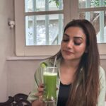 Rimi Tomy Instagram - Watch pondicherry food vlog in rimitomy official YouTube channel 😎😋😋enjoy Link in bio🥰