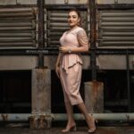 Rimi Tomy Instagram - Never dull your shine for somebody else😊❤️❤️‍🩹 @house_of_zen_official @i_m_shinaz @shoshank_makeup @priya_anokhi_