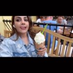 Rimi Tomy Instagram - Fav dishes from Budapest n Prague 😋😋 #chimneycakes #goulash #langos #friedcheese #gelato🍦 #coffeelover #beefsteak #cheese #beers#wine #etc etc....