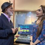 Rimi Tomy Instagram - Jerry Amaldev sir കൂടെ ഒരിക്കൽ കൂടി ഒരു സോങ് record ചെയ്യാൻ സാധിച്ചതിൽ ഒരുപാട് സന്തോഷം ഒപ്പം ദൈവത്തിനോട് നന്ദി പറയുന്നു 🙏🙏. ആയിരം കണ്ണുമായ് ,മിഴിയോരം ,മഞ്ഞണിക്കൊമ്പിൽ തുടങ്ങിയ മലയാളി എന്നും നെഞ്ചോടു ചേർക്കുന്ന കുറച്ചു ഗാനങ്ങൾ മതി ഇദ്ദേഹത്തെ എന്നും തൊഴുകൈയ്യോടെ ഓർക്കുവാൻ 🙏🙏🥰🥰 Thanq advocate Subal Paul ❤️