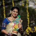 Rini Raj Instagram - വിഷു ആശംസകൾ ✨ . . . Costume : @asthra__by_dr.vinitha_vipin Project designer : @nidhinrajofficial____ Photography : @aadhi_photomakers Makeover : @neenzbridalmakeovers Art : @vipin_fe007 Video : @_grenedi Still : @vijith_photography_tvm