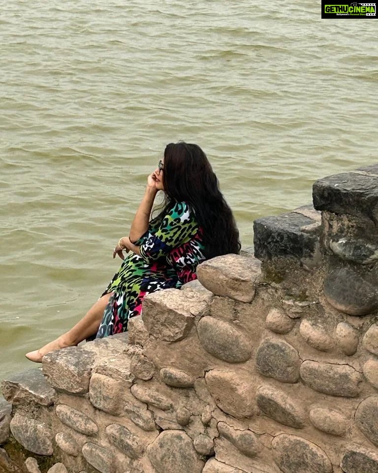 Rinku Ghosh Instagram - Some candid moments clicked by my hubby dear..🥰 @amitduttaroy_30 #instadaily#instagood#picoftheday#likeforlikes#beautiful#chandigarh Chandigarh, India