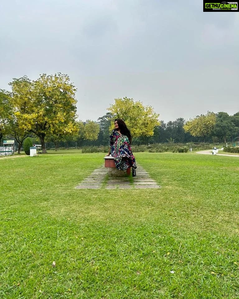 Rinku Ghosh Instagram - Some candid moments clicked by my hubby dear..🥰 @amitduttaroy_30 #instadaily#instagood#picoftheday#likeforlikes#beautiful#chandigarh Chandigarh, India