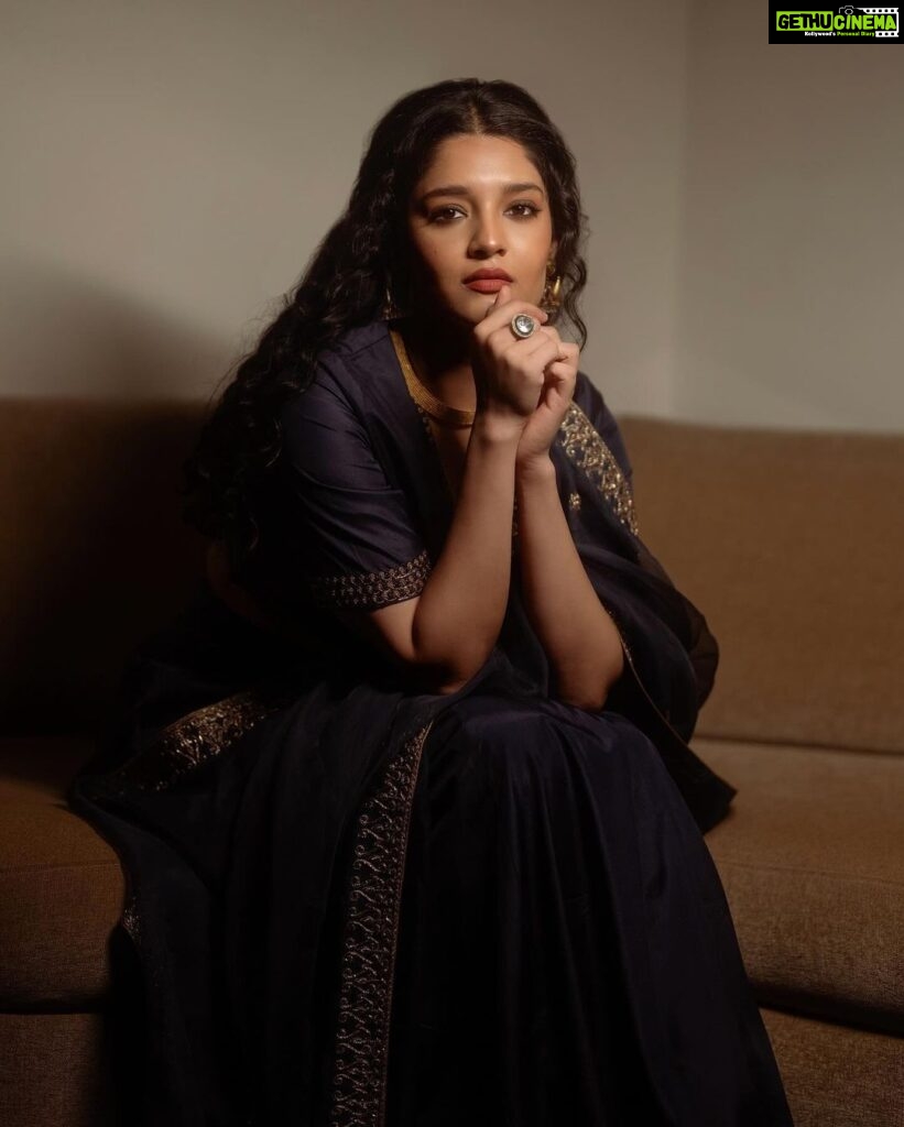 Ritika Singh Instagram - 🩵🦋 Photography @bharanikumar_ Makeup @makeupwithshruthi Hair @suganthi.themua Outfit @nisharahmed_ Styling @keerthysampath Jewellery @divasmantra