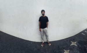 Roshan Mathew Instagram - @az_dop took this fancy picture on a slow morning in Tenkasi. 
@fratrate and @anvesh_michael were spotted in the area. With gang.
