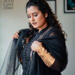 Roshna Ann Roy Instagram - Pre booking started !!! Will custom , by order, DM : @lphntstories.by.roshna 🐘 Black is always in fashion”!!! 🐘 A color that makes me look slim, makes me feel mysterious and doesn’t need a wash every time? What’s not to love! ♥️ 📸 : @sherinabrahamphotography Costume : @lphntstories.by.roshna Mua : @bridebox_makeup_studio DM … ❤️ ….. Contact : 📞7994445358 9895545566 Services Provided : stitching , designing ,hand embroidery , machine embroidery , wedding collections, kids party wears,wedding family concepts, menswear, groom concepts …etc .. #weddingdress #keralawedding #weddingtheme #lphntstories #designinspiration #weddingreception #bridaldress #weddingcouture #clothingbotique #clothing #costumebride #allindiadelivary #weddingconcept #roshnaannroy #lphntstories #costume #designer #costumedesigner #bridalcostume #weddingtrial #bride #keralabride