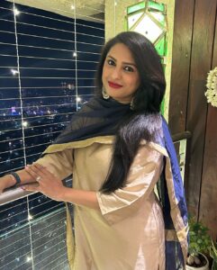 Rucha Hasabnis Instagram - Happy Diwali everyone 🪔 💥
From our ❤️ to yours 🫶🏻
.
.
#diwali2023