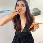 Rukshar Dhillon Instagram - The only decisions I never regret😉😁