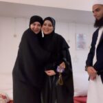 Sahar Afsha Instagram – Dear @sanakhaan21 your half of ummah & you raising the other half , you are helping us to complete our half deen no doubt your an inspiration to many n changed many lives , I pray that you change many more , indeed your precious ❤️ 

Hamare bhai @anas_saiyad20 is also a great support, Allahamdulliah