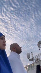 Sahar Afsha Instagram - Allahamdulliah we are blessed by Allah in so many ways , Always be grateful ❤️♾

.

.

.

.

.

.

.

.#saharafsha #love #ummah #deen #hijab #umrah #mecca #kaaba