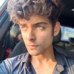 Samarth Jurel Instagram - Everyone says “be happy “ But no one says “I’ll make you happy “ #samarthjurel