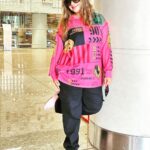Sambhavna Seth Instagram - Chalo Kuch Dance kiya Jaaye Patna It Is ✈️💃