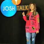 Sambhavna Seth Instagram - Finally got an opportunity to give a talk for the first time in my life..Coming soon🎤