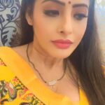Sanchita Banerjee Instagram - Matlab hum sahi chal rahe hai😘🧿😇 #blessed #love #enjoylife #smile #instagood #positivity #instadaily #sanchitabanerjee #actorslife #smile #attitude #beauty #actress #beautiful #godbless