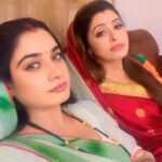 Sanchita Banerjee Instagram - Dialogue Bolne Ka Mann Nahi Tha😂😂 With cutie nd meri badmash dost ❤️❤️ #viralreels #funnyanimals