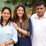 Sanchita Banerjee Instagram - From Script to Floor, Our New Film SAUTAN Takes Flight 😇🧿🙏🏻❤️🤗 Apurva ji @enterr10rangeela @ajaysjha15 @worldwide_film_production @pradeep_singh_wwp @monikasingh5519 @shwetavermamona @kanchan__shashi @vikrant8235 #new #film #excited #love #team #instagood #positivity #muhurat #sanchitabanerjee #blessed #instadaily #actorslife #actress #smile #masti #ootd #picoftheday #happy