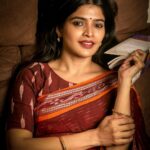 Sanchita Shetty Instagram - Happy Durga Puja 🌺 Happy Saraswati Puja 🌺 Happy Dasara 🌺 Happy Navaratri 🌺 Happy Vijayadashami 🌺 Beauty captured by Photography : @rahuldev1177 #happydurgapuja #happydasara #happysaraswatipuja #happyashtami #happynavratri #festive #festivetime #saree #sareelove #festivetime #pure #blessed #bliss #blissful #peace #love #sanchita #sanchitashetty #spreadlovepositivity ❤️