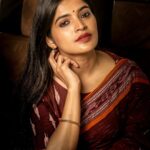 Sanchita Shetty Instagram - Happy Durga Puja 🌺 Happy Saraswati Puja 🌺 Happy Dasara 🌺 Happy Navaratri 🌺 Happy Vijayadashami 🌺 Beauty captured by Photography : @rahuldev1177 #happydurgapuja #happydasara #happysaraswatipuja #happyashtami #happynavratri #festive #festivetime #saree #sareelove #festivetime #pure #blessed #bliss #blissful #peace #love #sanchita #sanchitashetty #spreadlovepositivity ❤️