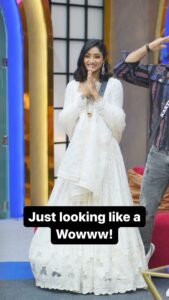 Sangeetha Sringeri Instagram - Isn't she just looking a WOWWW in white 🦢
Jumping on the trend with our trendsetter girl!

Outfit : @kannadi_fashion_offical 
Jewellery: @thespatika 

#BBK10 #SangeethaSringeri  #happybiggboss #CrushOfKarnataka #ColorsKannada #JioCinemas #biggbosskannada #Trending #Wow
