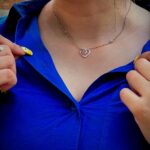 Sapna Vyas Instagram - From boardrooms to brunches, to weekend adventures and traditional soirées in between, this Svaara necklace is my versatile style companion. 💎✨ @svaraajewels