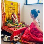 Sayali Sanjeev Instagram - गणपती बाप्पा मोरया… 🙏🏻 • • Missing you Baba ❤️🥹 • #ganpatibappamorya #ganeshchaturthi #2022 Nashik - नाशिक - Maharshtra