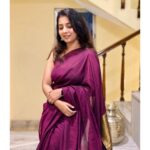 Sayali Sanjeev Instagram - My Fav 💞 • • Wearing saree by my favourite @eternitybysakshi 💞 • • #sareelove #naariinsaree #fav #love #💞 India