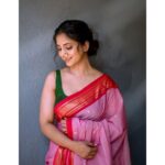 Sayali Sanjeev Instagram - 💗 • • #goodevening #saree #love Mumbai, Maharashtra