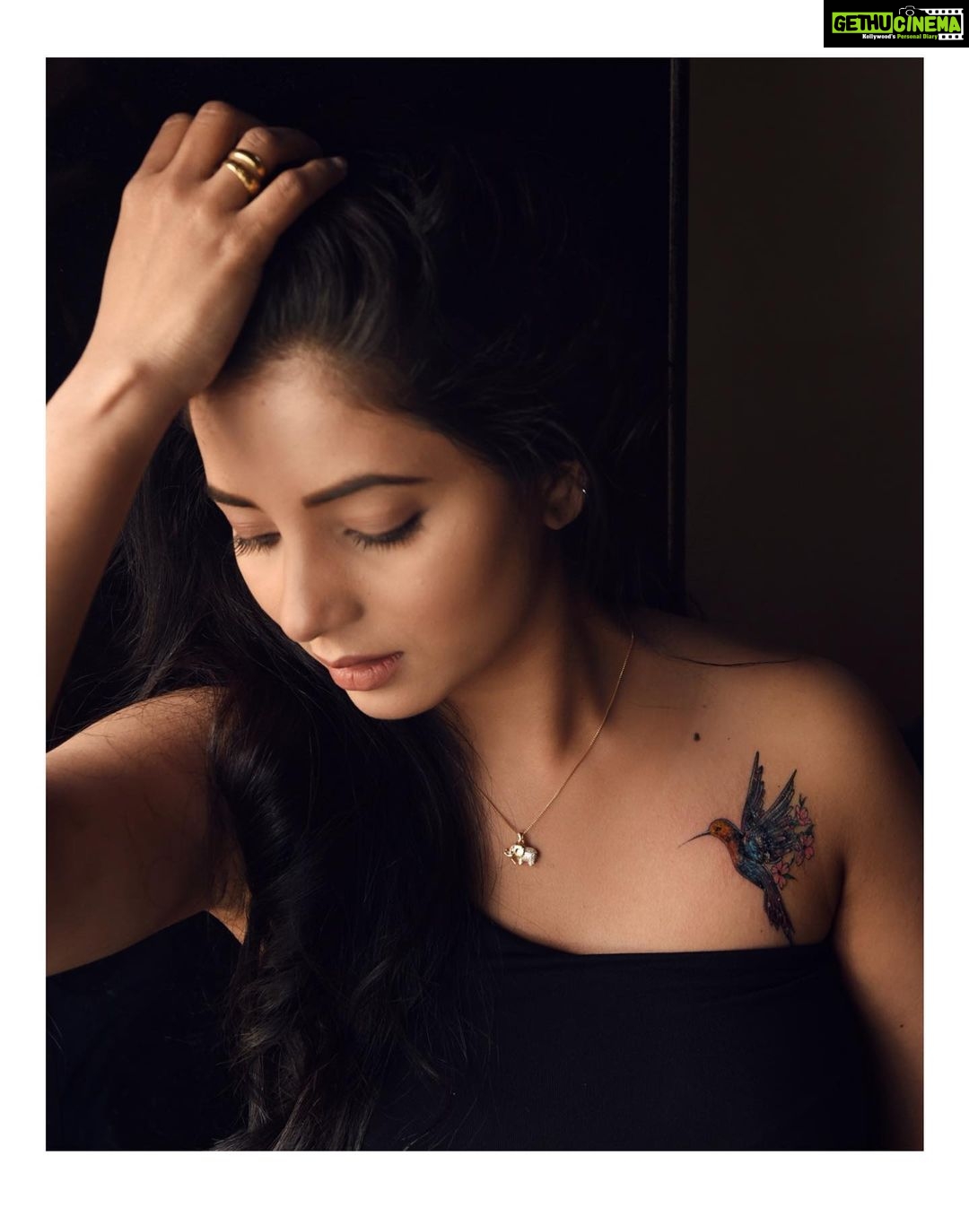 Sayali Sanjeev gets inked - Times of India