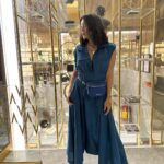 Sayani Gupta Instagram - Mood is 💙 Self styled in @stylemati with my tie & dye DMs! MUA @eshwarlog Hair @paloshell For #badminton @largeshortfilms at @mumbaifilmfestival