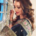 Sayantika Banerjee Instagram - Ishq Wala Love... 🖤! . . . @iamsayantikabanerjee #sayantikabanerjee #sayantikabanerjeeofficial #bindassayantika #instagood #love