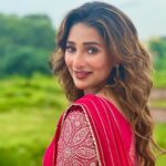 Sayantika Banerjee Instagram - 🩷…..#withlovesayantika Anarkali - @ranjhindia Styling- @sandip_jaiswal Makeup n Hair- Yours Truly