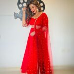 Sayantika Banerjee Instagram - মহানায়ক সম্মান ২০২৩ Costume & Styling - @rabhisek Makeup- Amir Hair- @arup9099 Accessories- @bohurupi_santiniketan Team Sayantika- @am.it4259 @goutambhowmik12