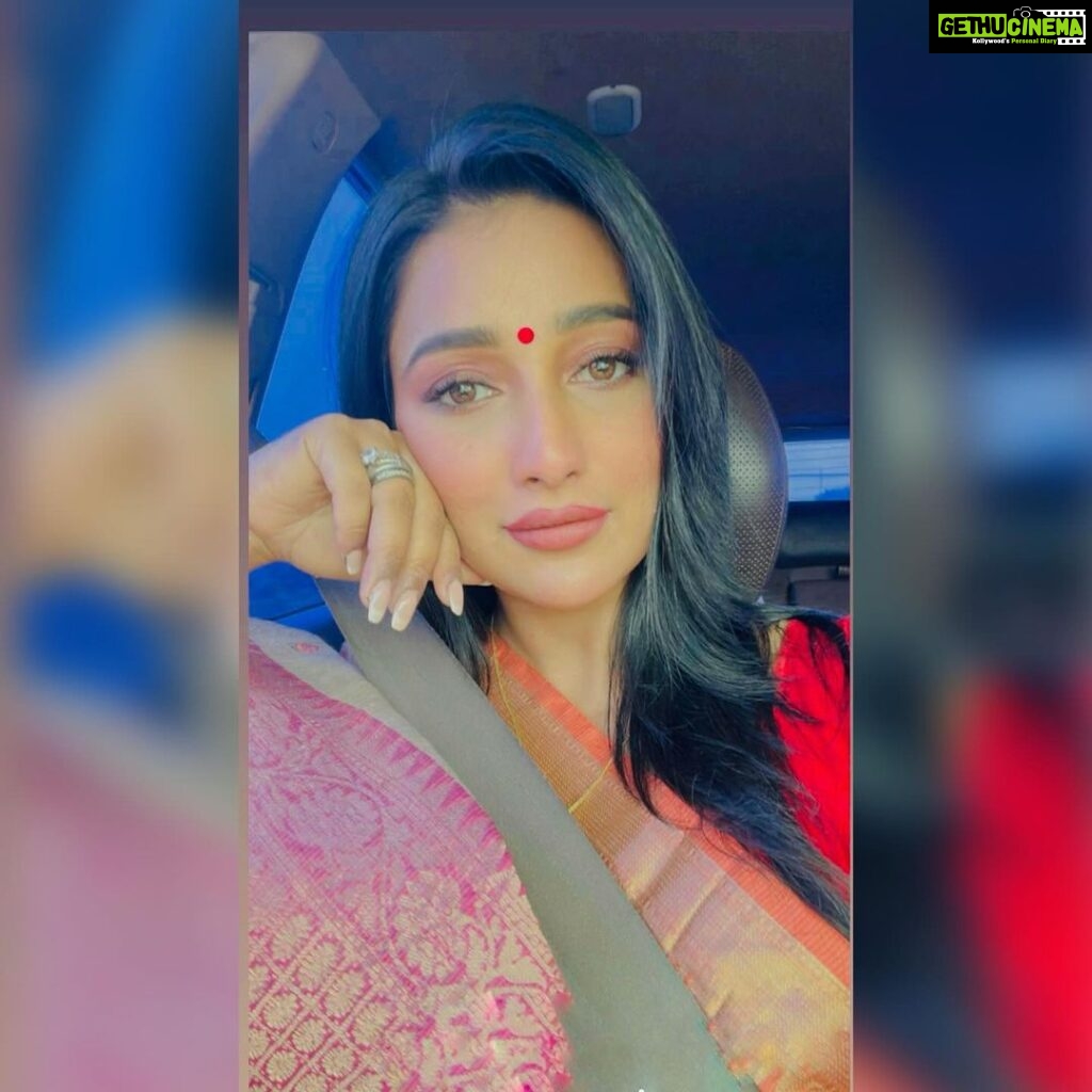 Sayantika Banerjee Instagram - সাজুগুজু। ☺️❤️