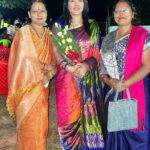 Seema Singh Instagram - सुमन दीदी ,अंजू दीदी #barbigha Barbigha