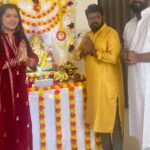 Seema Singh Instagram - Ganpati bappa morya🙏😊 #ganpati2023 Mumbai, Maharashtra