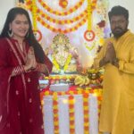 Seema Singh Instagram - Ganpati bappa morya🙏😊 #ganpati2023 Mumbai, Maharashtra
