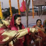 Seema Singh Instagram - महापर्व छठ के संध्या अर्घ्य की ढेर सारी शुभकामनाएँ🙏 जय छठी मैया 😇 Barbigha