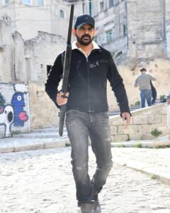 Shaam Instagram - SHOOTING 🔥🔥🔥🔥

#shaam #actorshaam #shooting #movie#mattera #italy#hollywood #