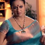 Shalu Menon Instagram - @shalumenonhere 👸👸👸 #shalumenon #actress #southindia #mallu #mollywood #mallugram #reels #mallureels #shalumenonlovers #actor #keralagram #likes #followers