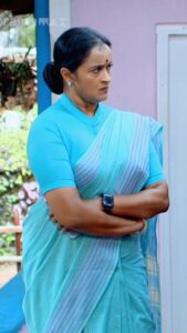 Shalu Menon Instagram - @shalumenonhere 👸👸👸

#shalumenon #actress #southindia #actor #superstar #music #trending #trendingreels #malayalam #editing #mollywood #beauty #makeupartist #moviemaniac #ms #cricket #worldcup #srt #kohli #serial #serialactress #keralagram #mallugram #kerala360 #keralaactress #instagram #instalike #instagood #instadaily #insta