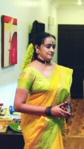 Shalu Menon Instagram - @shalumenonhere 👸👸👸
#shalumenon #shalumenonfans #movie #malayalam #malluactress #keralam #trendingreels #serial #actress #southindia #malayalam #malayalamactress #kerala #zeekeralam #mrs #mrshitler #ladysuperstar #india #malluinsta #smile #beauty #talent